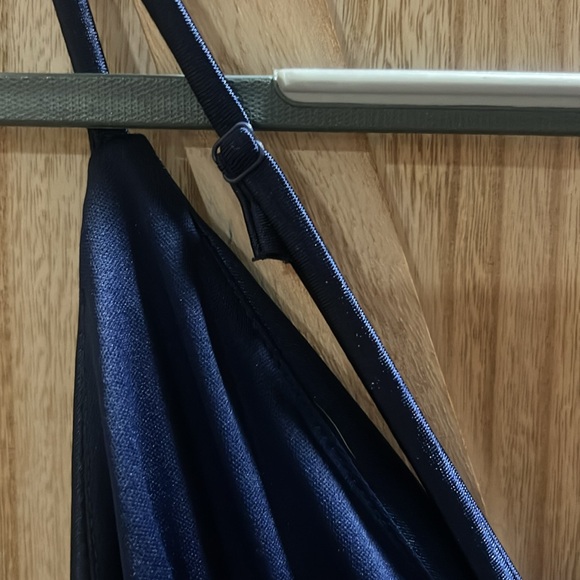 Speechless Ruched Body Con Dress - Picture 5 of 5